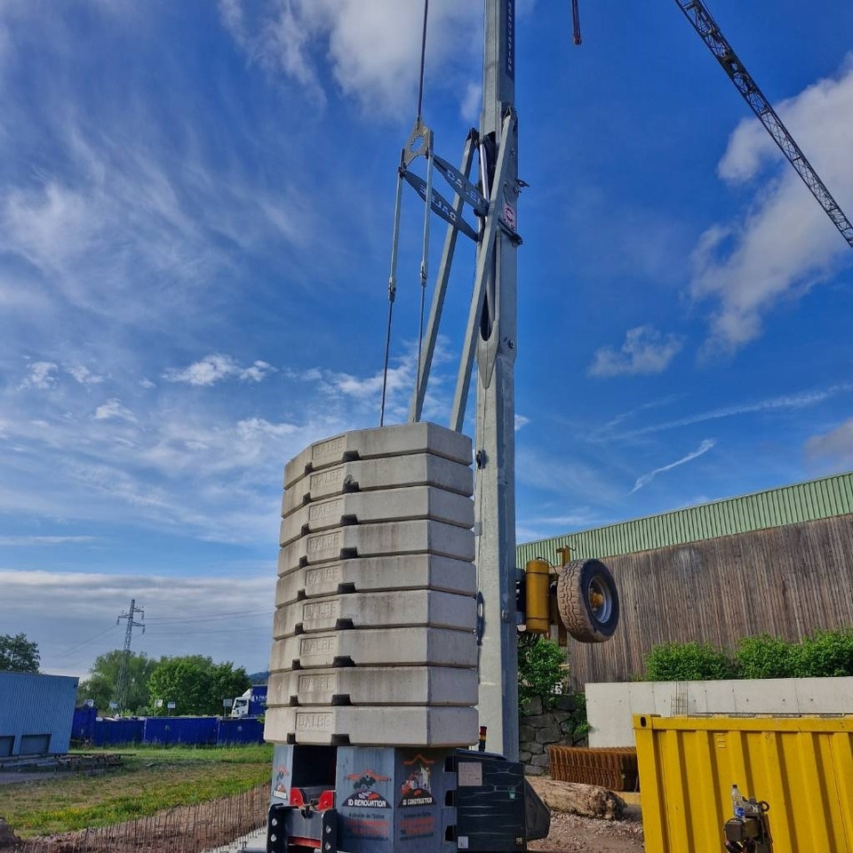 Dalbe Dalbe DB 50 1er Main /Certificat CE Non Endommagée - Быстромонтируемый башенный кран: фото 3 Dalbe Dalbe DB 50 1er Main /Certificat CE Non Endommagée - Быстромонтируемый башенный кран: фото 3