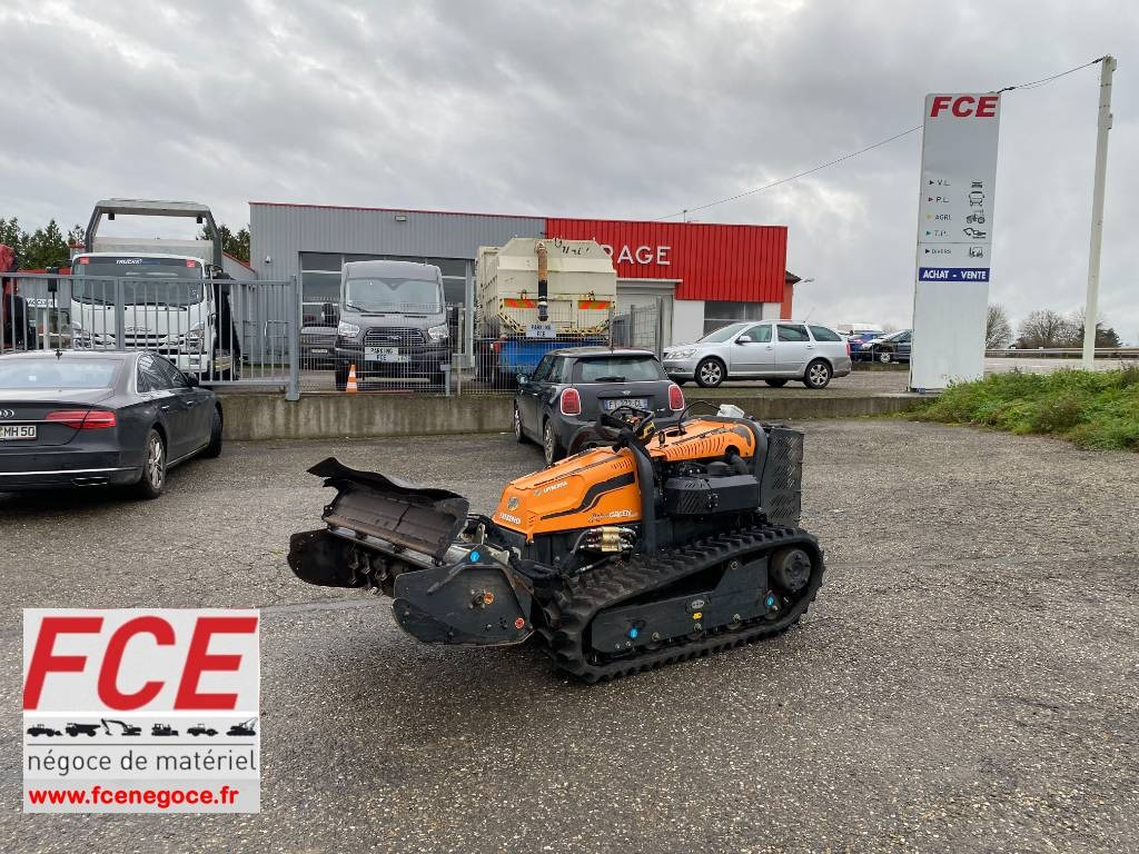 Energreen ENERGREEN ROBOGREEN EVO + HEAD 130 1er Main - Коммунальный трактор: фото 1 Energreen ENERGREEN ROBOGREEN EVO + HEAD 130 1er Main - Коммунальный трактор: фото 1