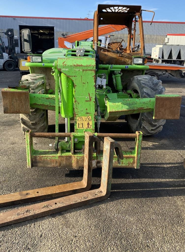 Merlo P40.17 / 1er Main endommagé - Телескопический погрузчик: фото 2 Merlo P40.17 / 1er Main endommagé - Телескопический погрузчик: фото 2