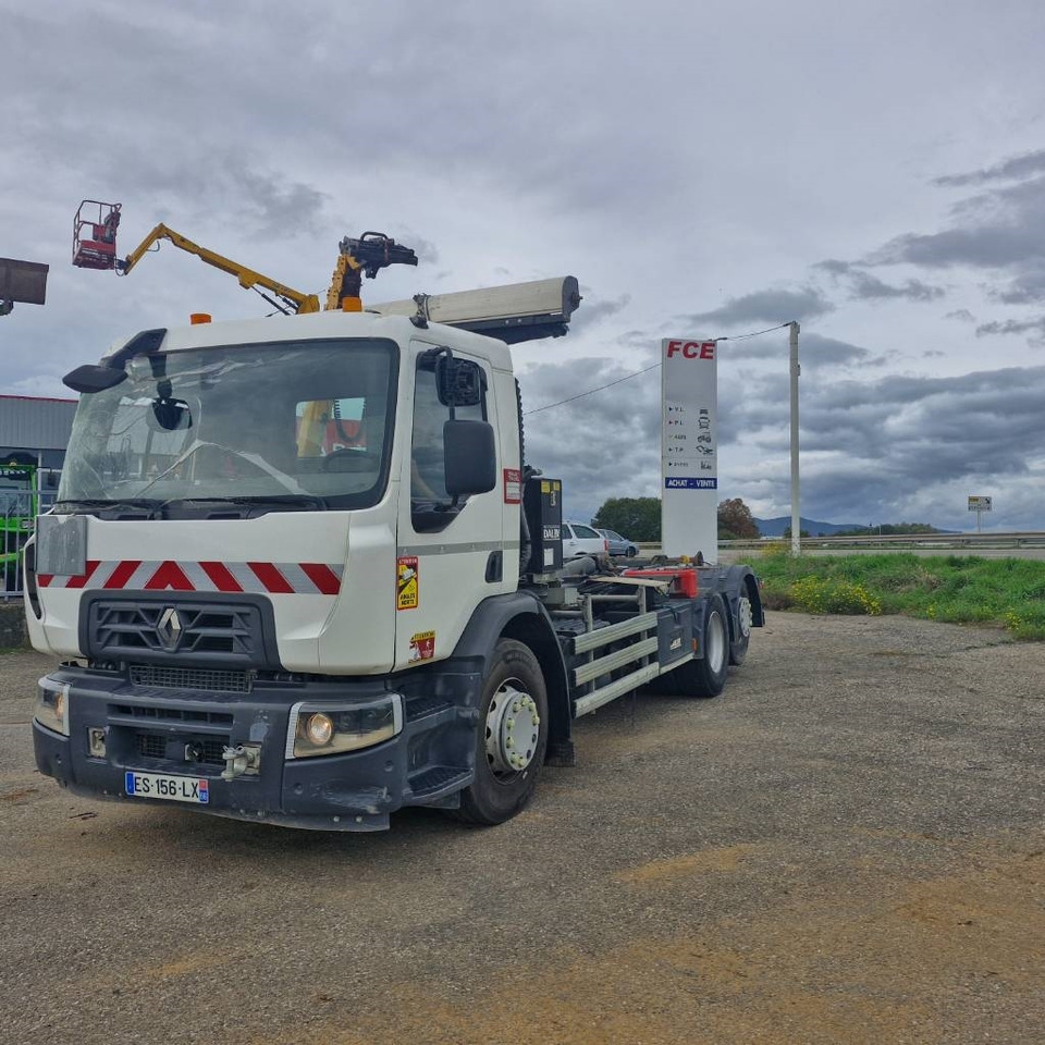 Renault D Wide 380 - Крюковой мультилифт: фото 1 Renault D Wide 380 - Крюковой мультилифт: фото 1