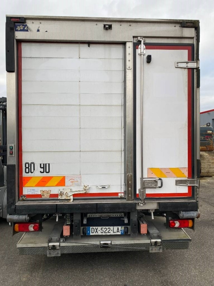 Renault D240 /LAMBERET/CARRIER 1150 *A REPARER* - Рефрижератор: фото 5 Renault D240 /LAMBERET/CARRIER 1150 *A REPARER* - Рефрижератор: фото 5