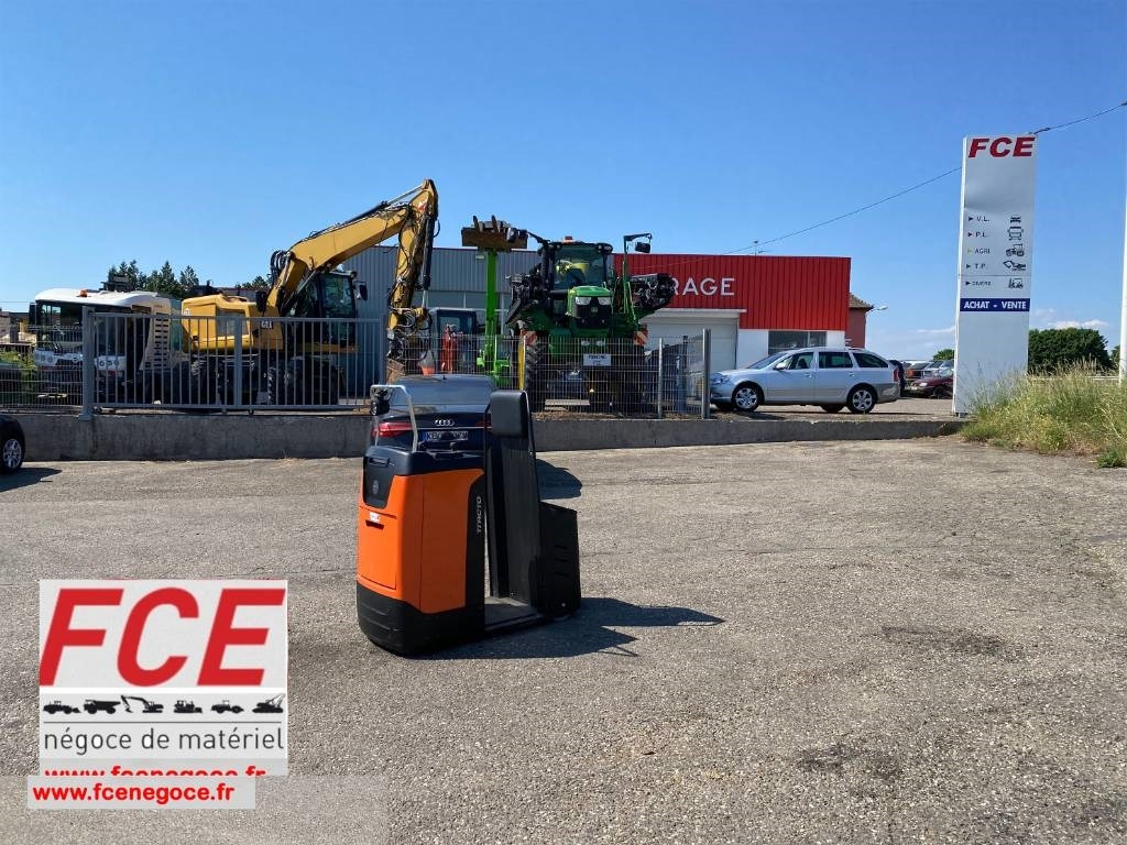 Toyota BT/MOVIT TSE 150-708 1er MAIN endommagé - Складской тягач: фото 1 Toyota BT/MOVIT TSE 150-708 1er MAIN endommagé - Складской тягач: фото 1