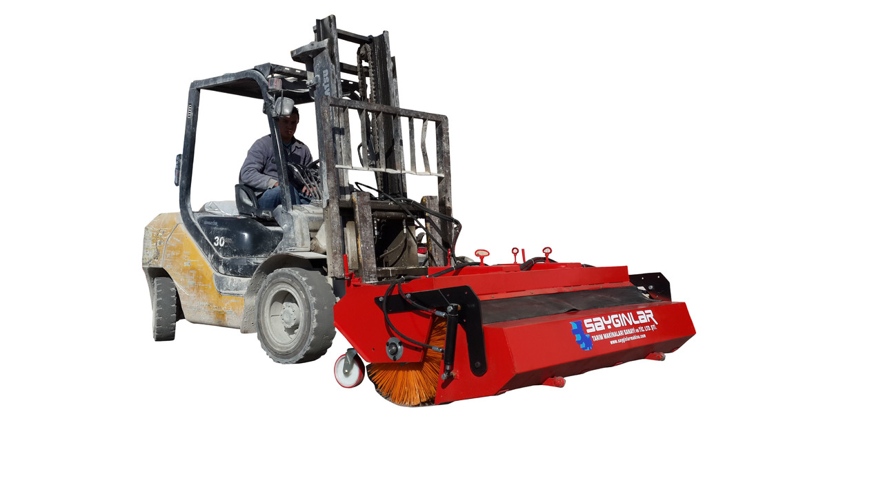 SAYGINLAR FORKLIFT MOUNTED ROAD SWEEPER - Щетка для Вилочных погрузчиков: фото 2 SAYGINLAR FORKLIFT MOUNTED ROAD SWEEPER - Щетка для Вилочных погрузчиков: фото 2