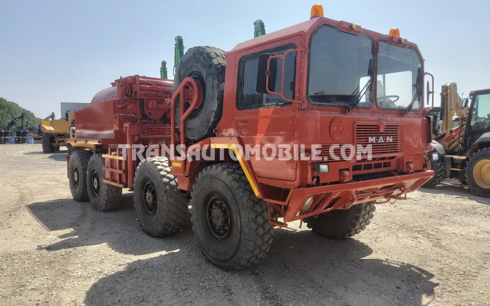 Man KAT 1 8x8 12.7L TURBO DIESEL GRUE 7 tonnes ATLAS KM4300 M5 + CITERNE CARBURANT mobile 3.500 litres - EXPORT OUT EU - Грузовик-цистерна, Автоманипулятор: фото 4 Man KAT 1 8x8 12.7L TURBO DIESEL GRUE 7 tonnes ATLAS KM4300 M5 + CITERNE CARBURANT mobile 3.500 litres - EXPORT OUT EU - Грузовик-цистерна, Автоманипулятор: фото 4
