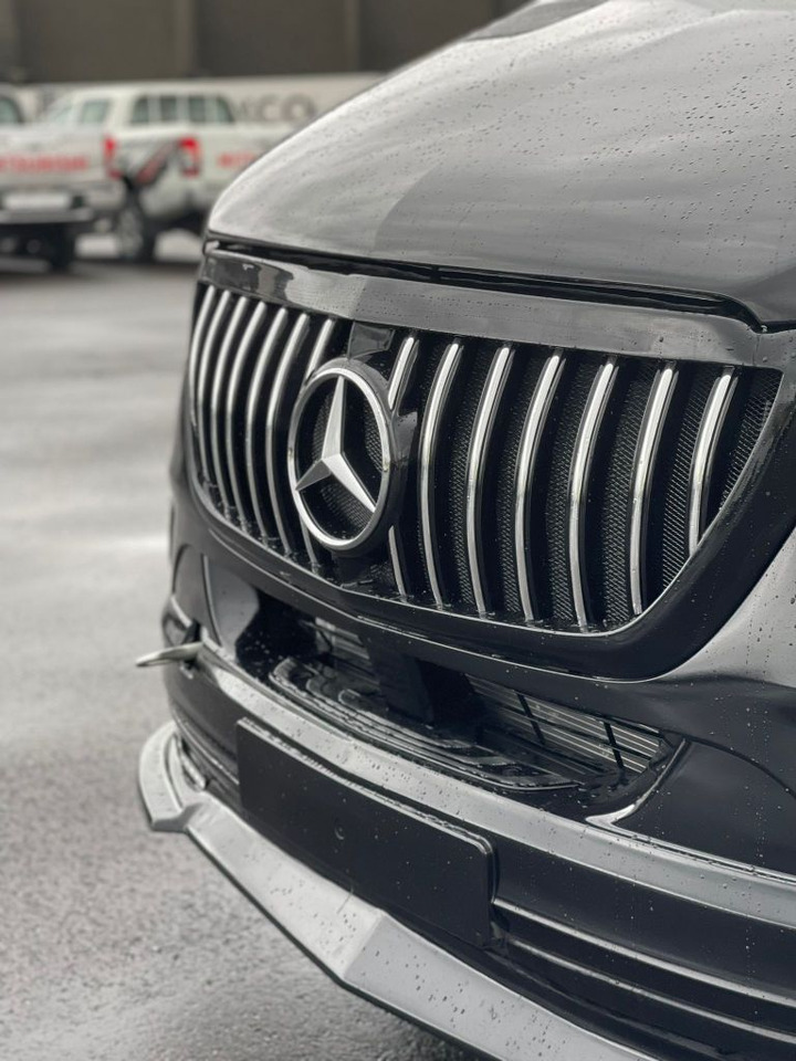 Mercedes Sprinter 519 CDI 2.2L Diesel Automatic VIP - Микроавтобус, Пассажирский фургон: фото 5 Mercedes Sprinter 519 CDI 2.2L Diesel Automatic VIP - Микроавтобус, Пассажирский фургон: фото 5