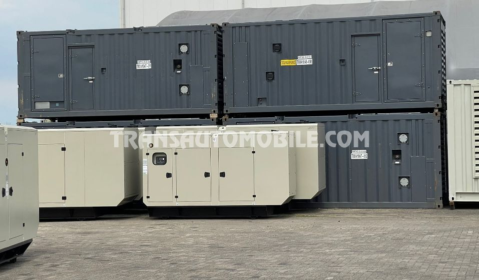 Perkins 700 kVA 97.0L DIESEL - EXPORT OUT EU - Электрогенератор: фото 2 Perkins 700 kVA 97.0L DIESEL - EXPORT OUT EU - Электрогенератор: фото 2
