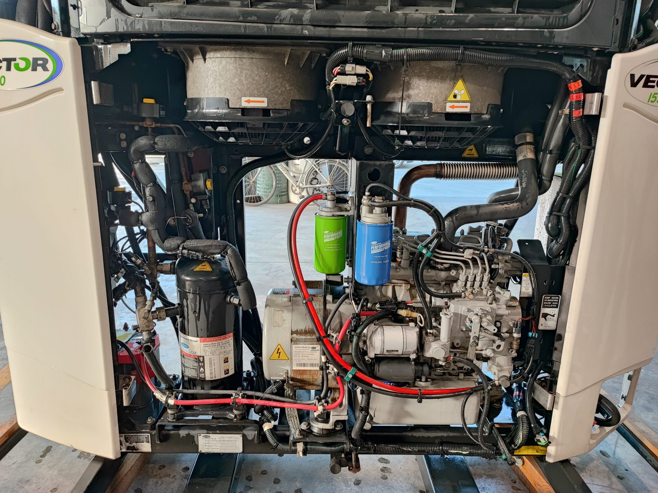 Motore Frigo Carrier Vector 1550 - Холодильная установка: фото 4 Motore Frigo Carrier Vector 1550 - Холодильная установка: фото 4