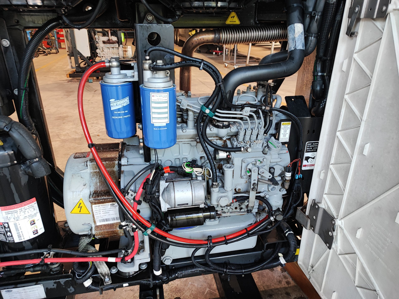 Motore Frigo Carrier Vector 1550 - Холодильная установка: фото 3 Motore Frigo Carrier Vector 1550 - Холодильная установка: фото 3