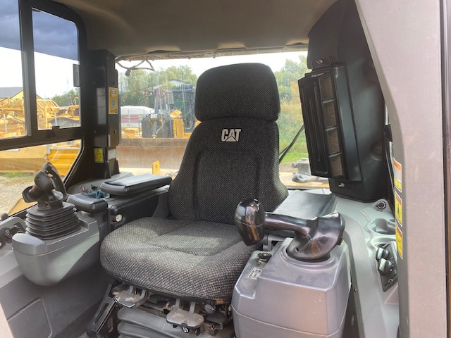 CATERPILLAR D7E - Бульдозер: фото 5 CATERPILLAR D7E - Бульдозер: фото 5