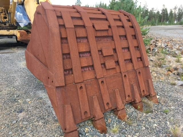 Komatsu PC 1000-1 - Гусеничный экскаватор: фото 4 Komatsu PC 1000-1 - Гусеничный экскаватор: фото 4