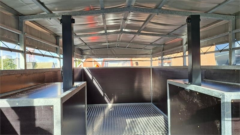 CN Agro Model D - Прицеп для перевозки животных, Сельскохозяйственный прицеп: фото 5 CN Agro Model D - Прицеп для перевозки животных, Сельскохозяйственный прицеп: фото 5