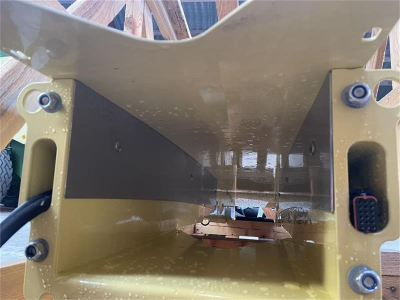 Krone BIG X - Оборудование для кормоуборочного комбайна: фото 4 Krone BIG X - Оборудование для кормоуборочного комбайна: фото 4