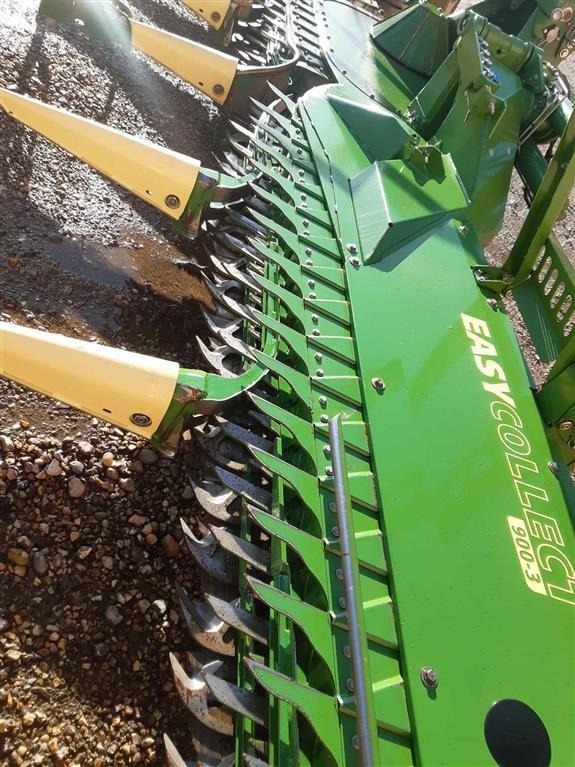 Krone Easy Collect 900 - Техника для сенозаготовки: фото 4 Krone Easy Collect 900 - Техника для сенозаготовки: фото 4