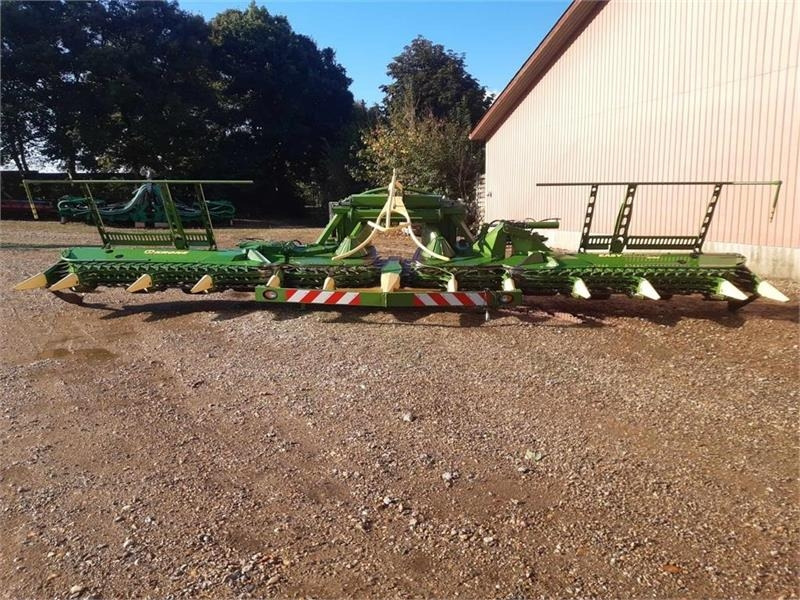 Krone Easy Collect 900 - Техника для сенозаготовки: фото 3 Krone Easy Collect 900 - Техника для сенозаготовки: фото 3