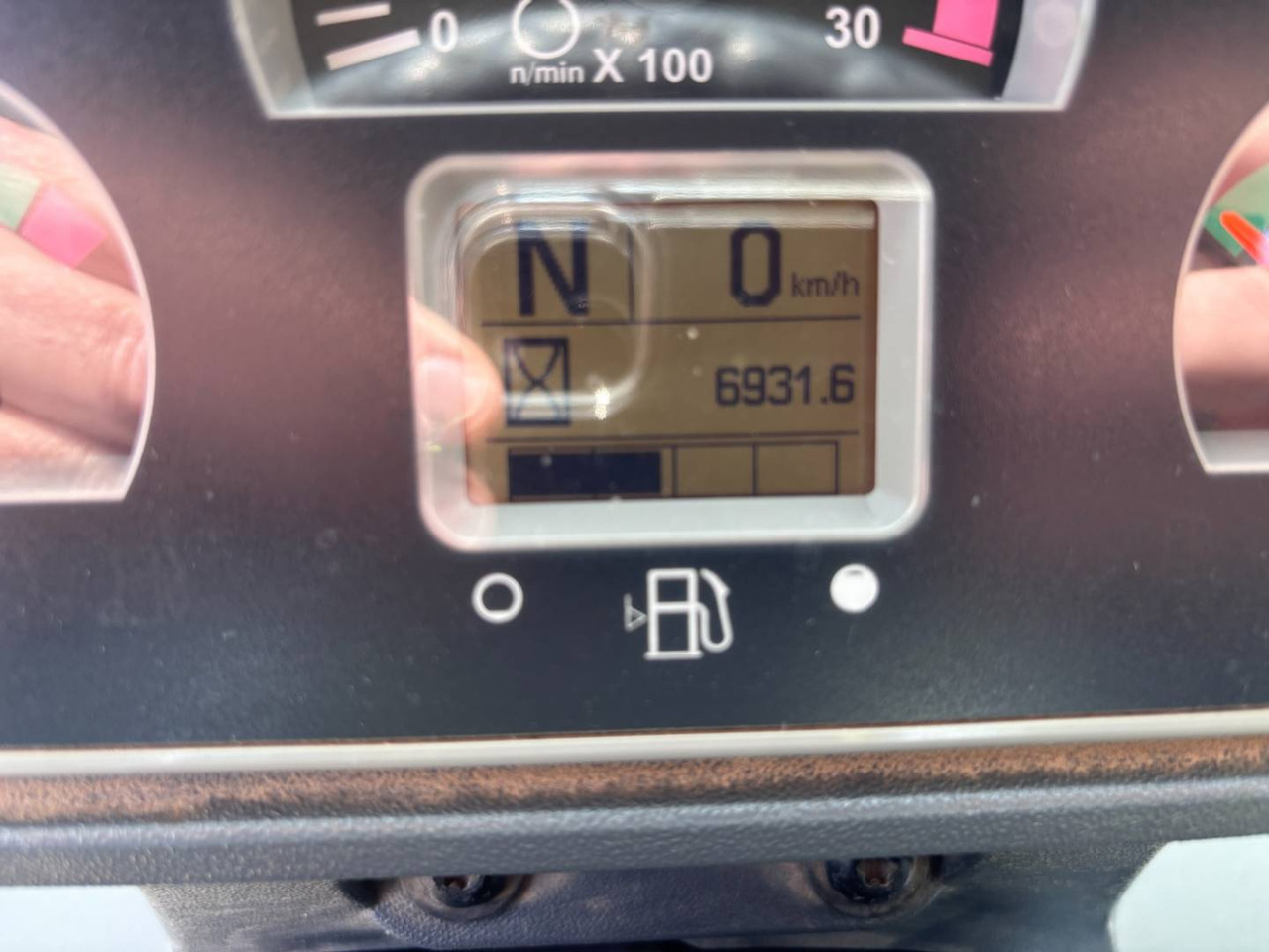 CAT 938K - Колёсный погрузчик: фото 5 CAT 938K - Колёсный погрузчик: фото 5