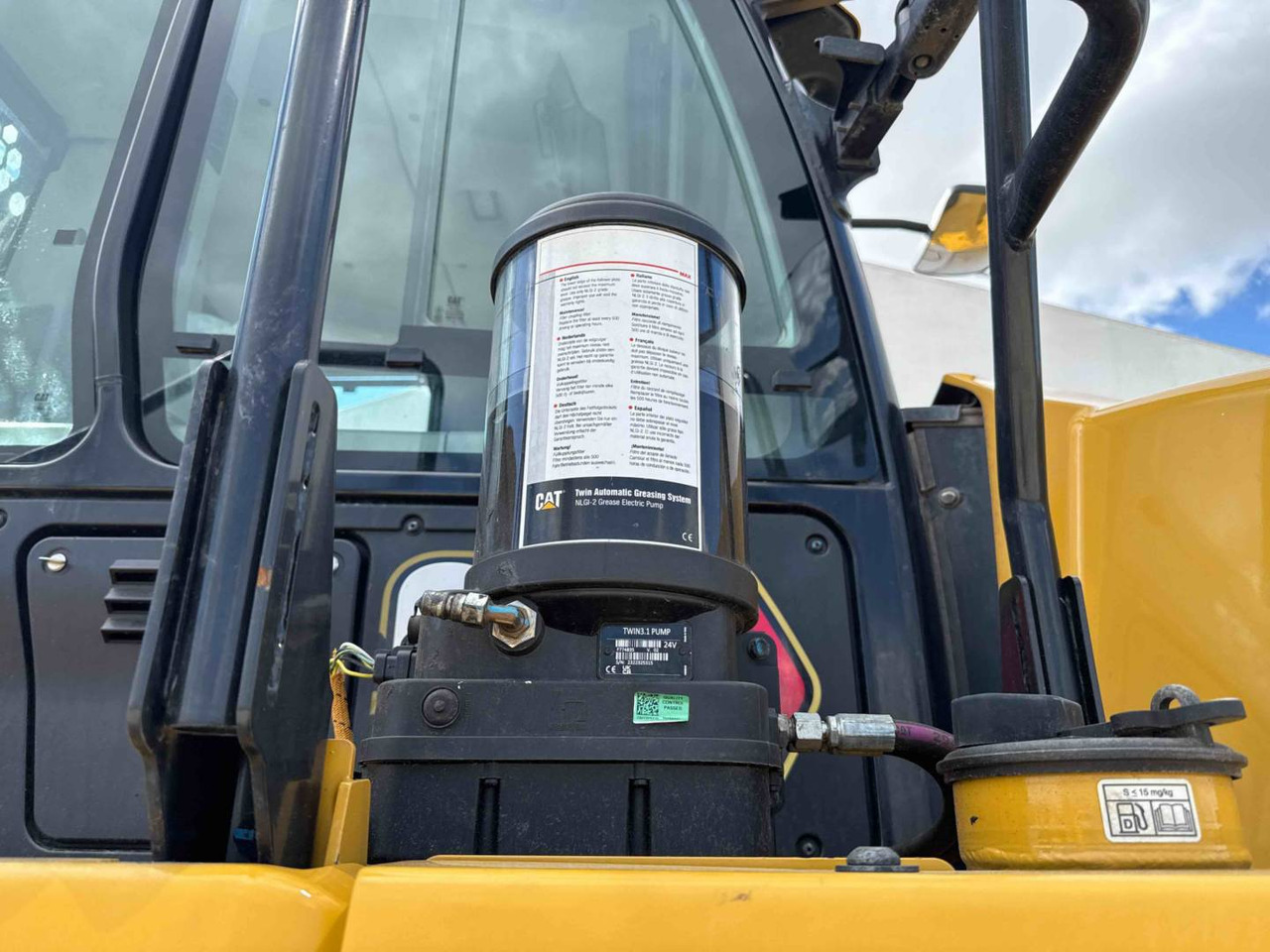 Сочленённый самосвал CAT 730: фото 16 Сочленённый самосвал CAT 730: фото 16