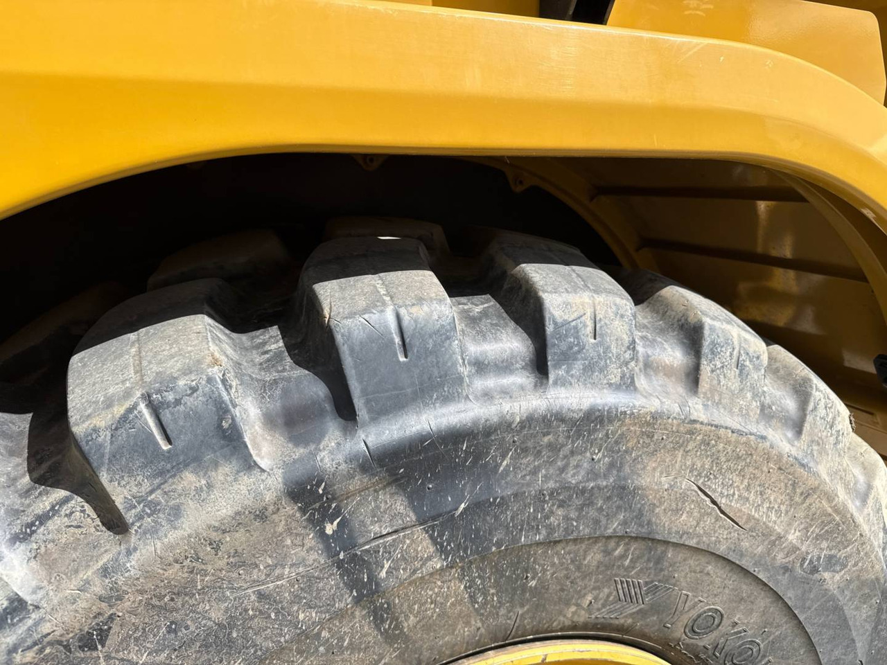 Сочленённый самосвал CAT 730: фото 17 Сочленённый самосвал CAT 730: фото 17