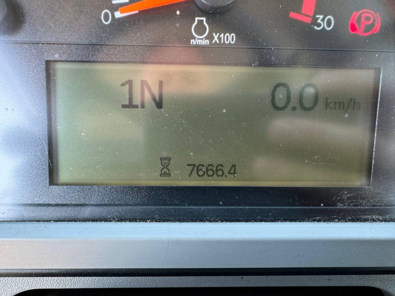 CAT 962M - Колёсный погрузчик: фото 5 CAT 962M - Колёсный погрузчик: фото 5