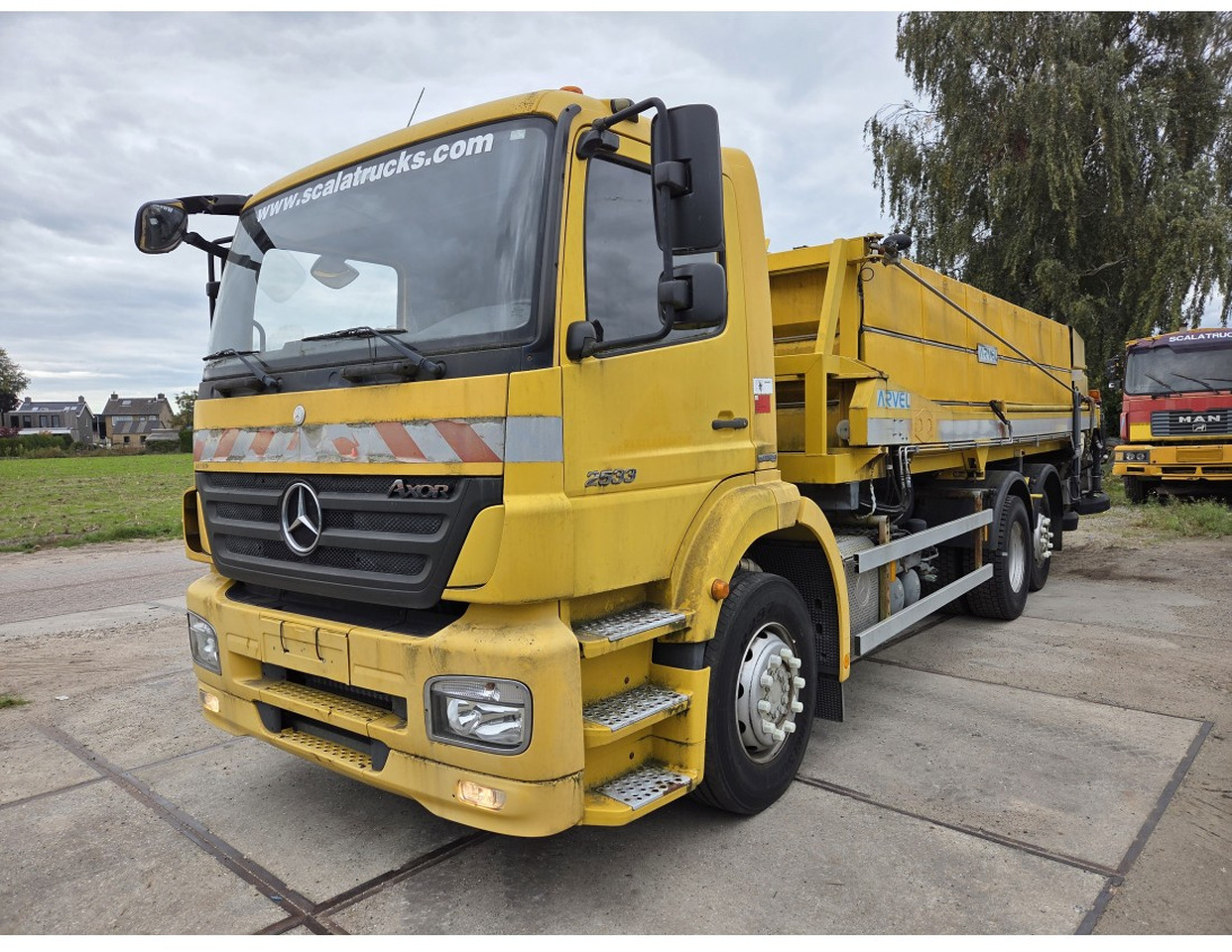 MERCEDES AXOR 2533 6X2 CHASSIS LOW MILEAGE - Грузовик-шасси, Снегоуборочная машина: фото 1 MERCEDES AXOR 2533 6X2 CHASSIS LOW MILEAGE - Грузовик-шасси, Снегоуборочная машина: фото 1