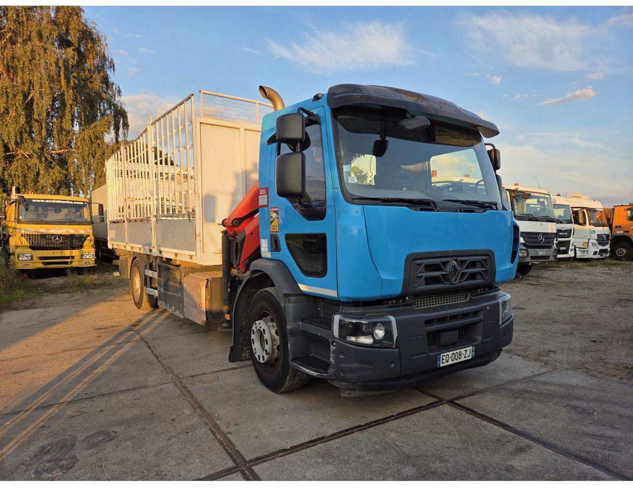 Renault C 280 4X2 Palfinger PK12002 EH Kran Crane Remote Control Automat flatbed truck - Грузовик бортовой/ Платформа, Автоманипулятор: фото 5 Renault C 280 4X2 Palfinger PK12002 EH Kran Crane Remote Control Automat flatbed truck - Грузовик бортовой/ Платформа, Автоманипулятор: фото 5