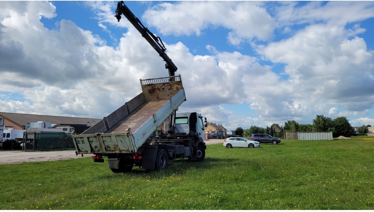 Renault Kerax 270 4x2 Euro 2 Tipper Truck Crane HIAB - Самосвал, Автоманипулятор: фото 2 Renault Kerax 270 4x2 Euro 2 Tipper Truck Crane HIAB - Самосвал, Автоманипулятор: фото 2