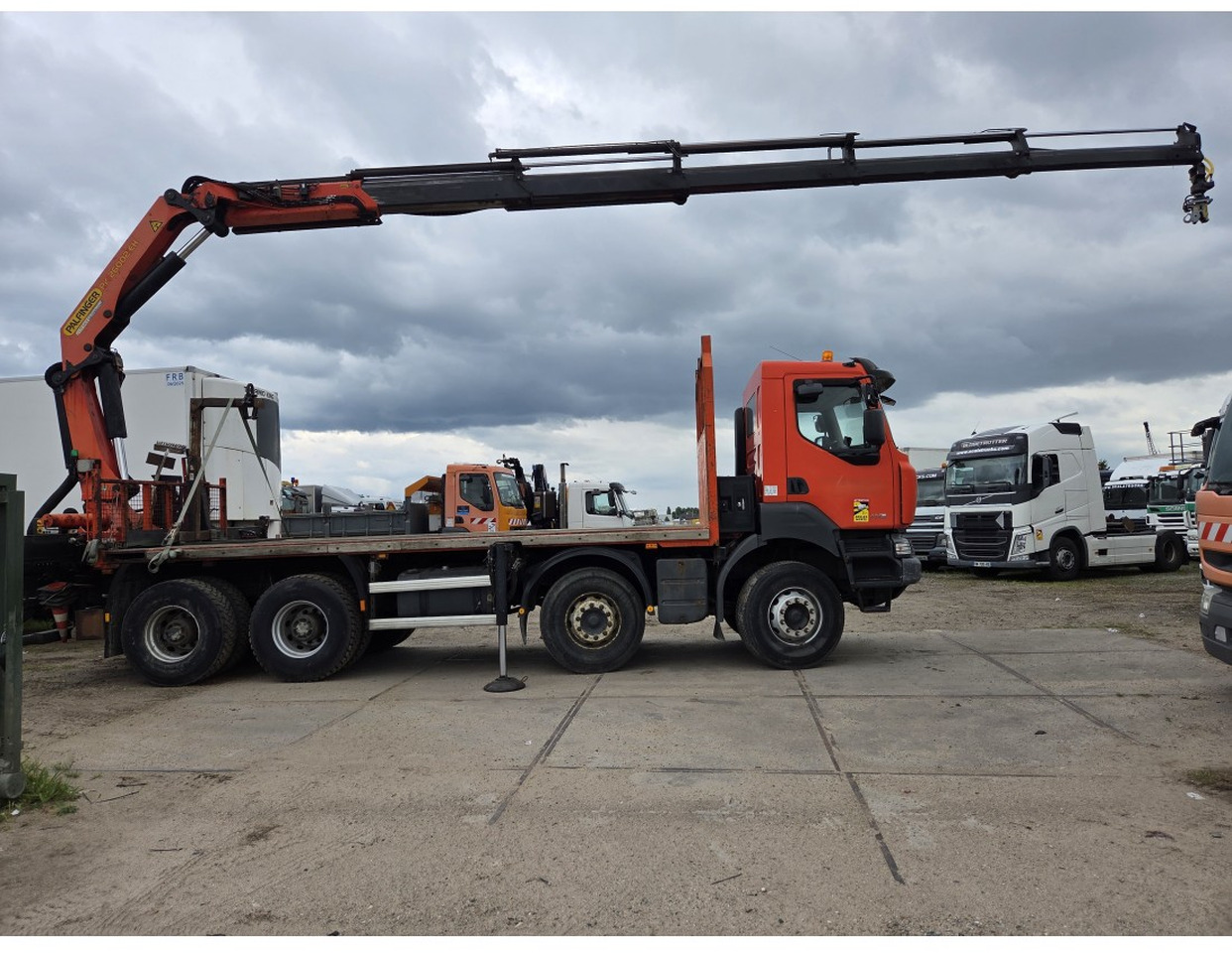 Renault Kerax 430 8X4 Flatbed Crane Palfinger PK26002EH 26 ton 5 Extensions *Retarder - Грузовик бортовой/ Платформа, Автоманипулятор: фото 4 Renault Kerax 430 8X4 Flatbed Crane Palfinger PK26002EH 26 ton 5 Extensions *Retarder - Грузовик бортовой/ Платформа, Автоманипулятор: фото 4