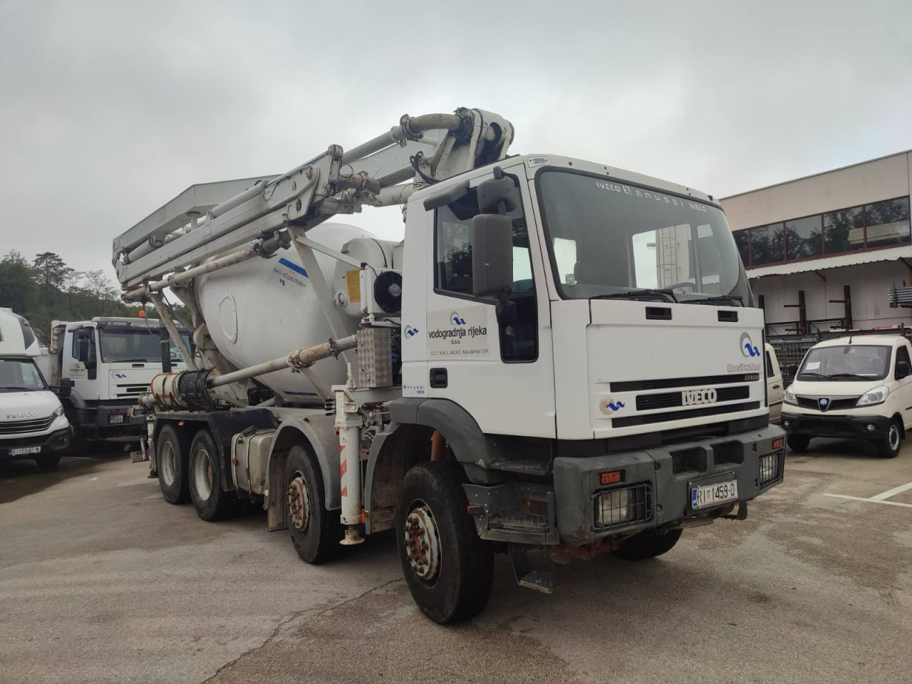 IVECO Trakker MP340E38H - Автобетоносмеситель: фото 3 IVECO Trakker MP340E38H - Автобетоносмеситель: фото 3