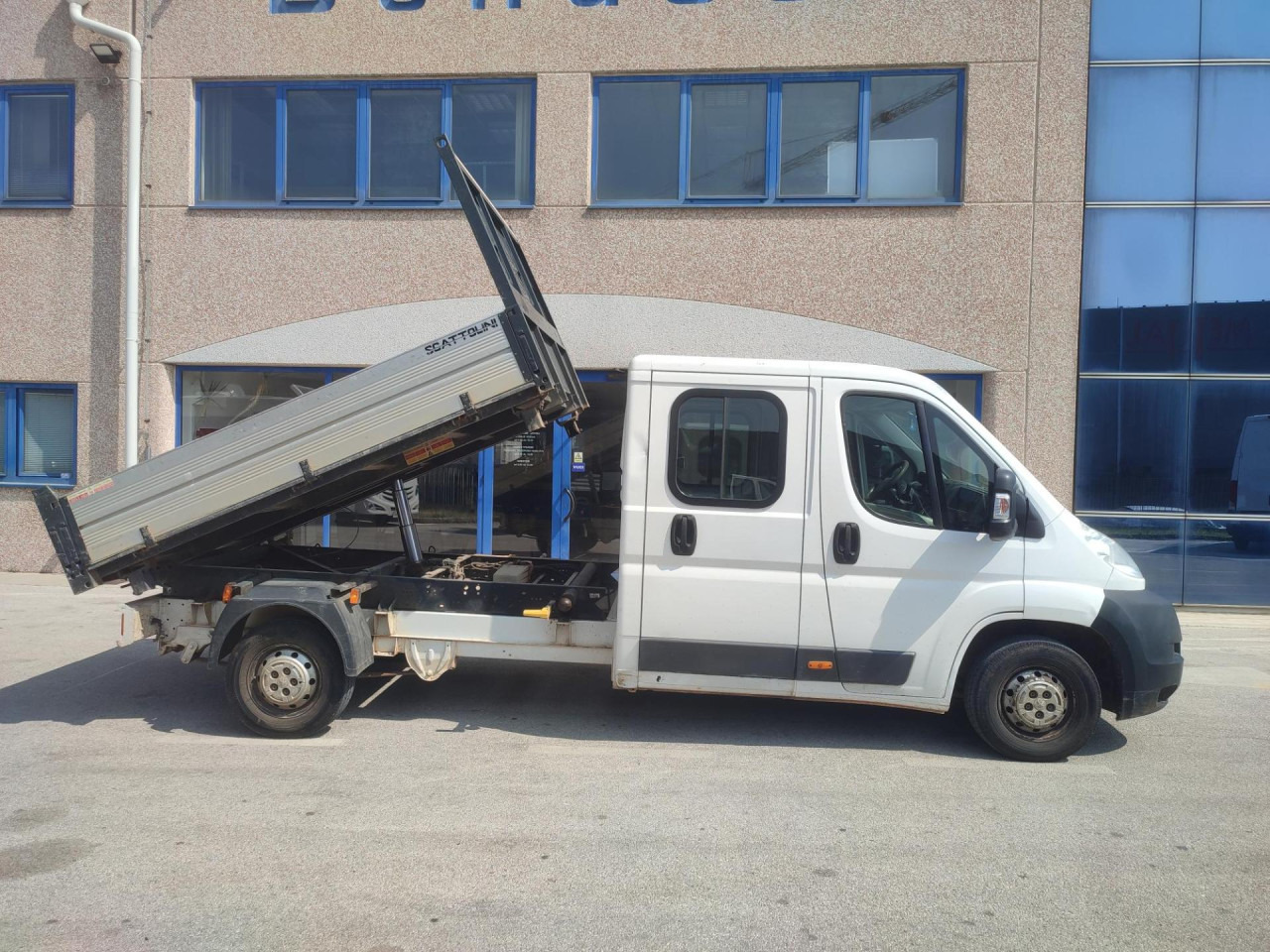 PEUGEOT Boxer 2.2 HDI - Малотоннажный самосвал, Грузопассажирский фургон: фото 5 PEUGEOT Boxer 2.2 HDI - Малотоннажный самосвал, Грузопассажирский фургон: фото 5