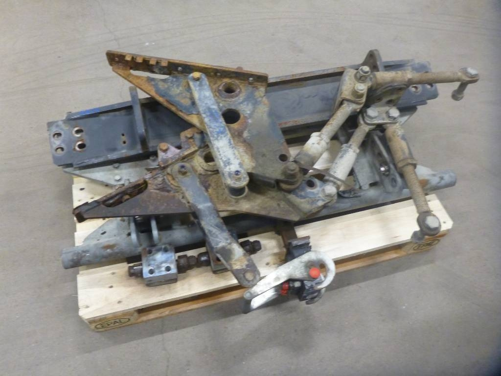 Scania R 520 Mählers plogfäste, R42929-3 - Рама/ Шасси для Грузовиков: фото 1 Scania R 520 Mählers plogfäste, R42929-3 - Рама/ Шасси для Грузовиков: фото 1