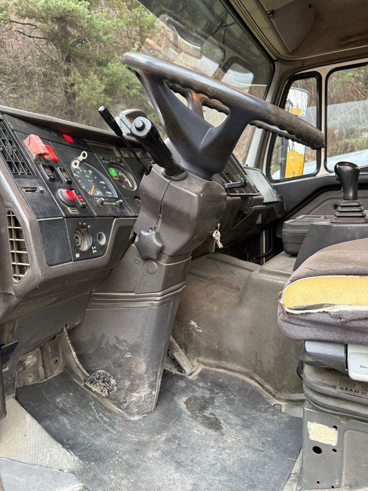 Mercedes-Benz SK 1831 K 4x2, Abroll - Крюковой мультилифт: фото 5 Mercedes-Benz SK 1831 K 4x2, Abroll - Крюковой мультилифт: фото 5