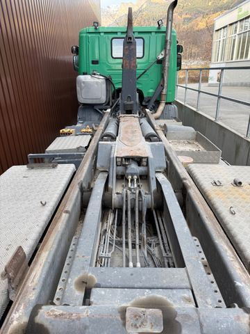 Scania G420 CB 8x4, E5, ONLY 257tkm, Troesch Abroll - Крюковой мультилифт: фото 4 Scania G420 CB 8x4, E5, ONLY 257tkm, Troesch Abroll - Крюковой мультилифт: фото 4