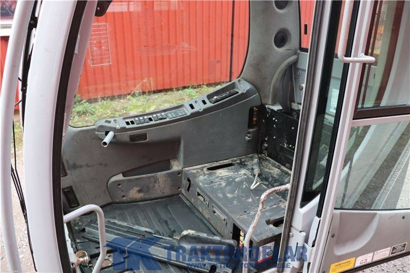 New Holland WE150C - Кабина для Сельскохозяйственной техники: фото 5 New Holland WE150C - Кабина для Сельскохозяйственной техники: фото 5