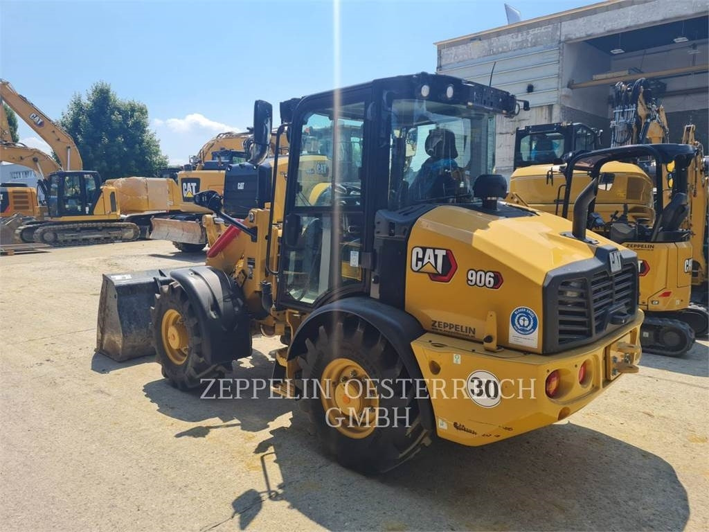 CAT 906-14 - Колёсный погрузчик: фото 4 CAT 906-14 - Колёсный погрузчик: фото 4