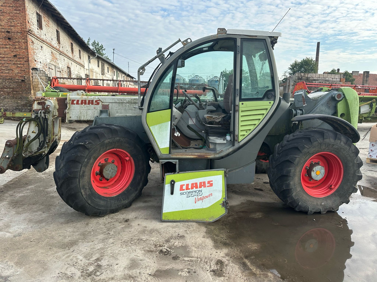 Claas Scorpion 9040 Variopower - balasty obciążniki - Противовес для Сельскохозяйственной техники: фото 1 Claas Scorpion 9040 Variopower - balasty obciążniki - Противовес для Сельскохозяйственной техники: фото 1