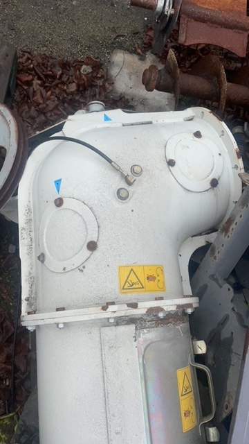 Claas Lexion kolano rury wysypu ziarna - Запчасти для Зерноуборочных комбайнов: фото 4 Claas Lexion kolano rury wysypu ziarna - Запчасти для Зерноуборочных комбайнов: фото 4