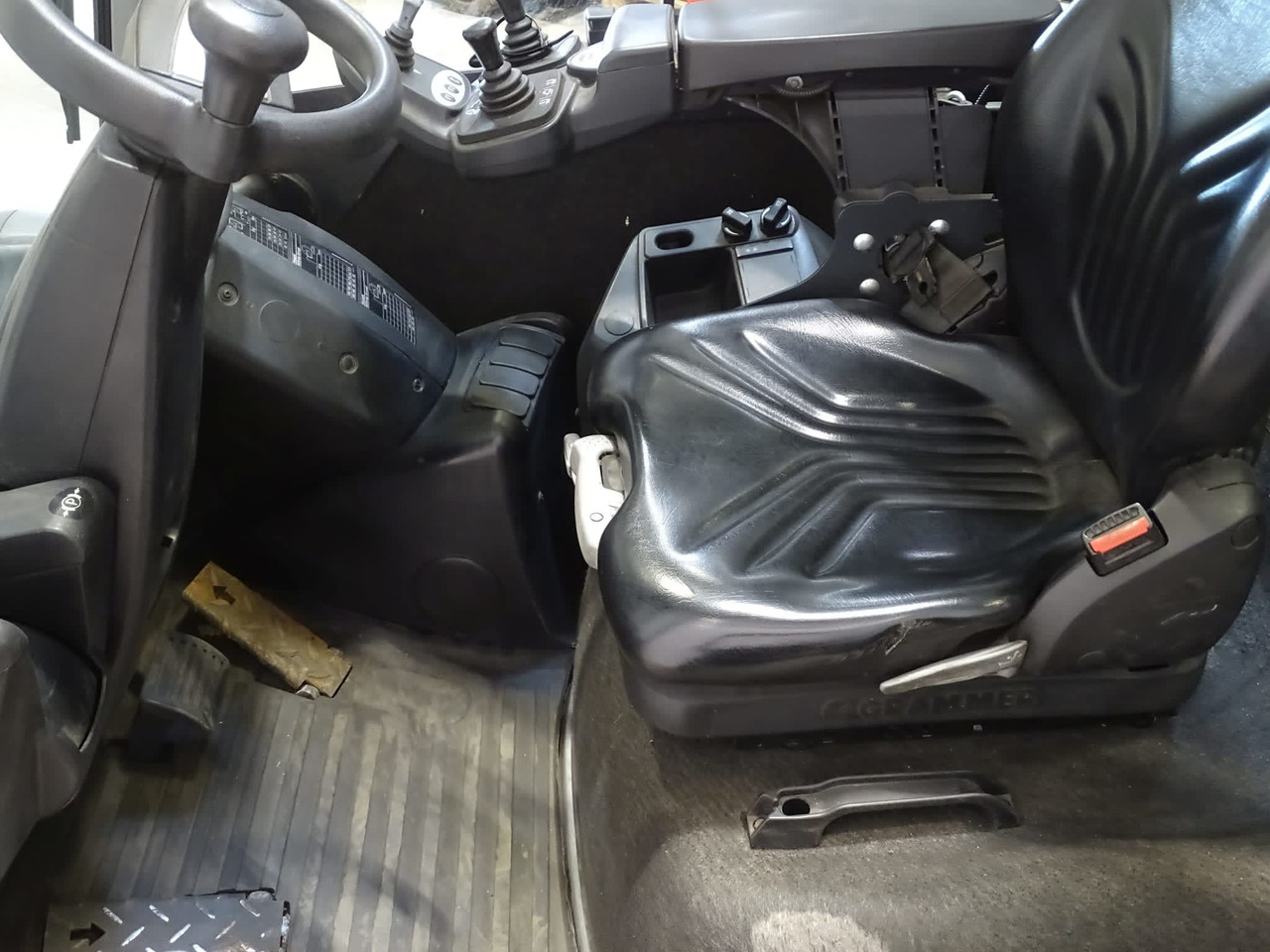 STILL RX70-35H - Дизельный погрузчик: фото 3 STILL RX70-35H - Дизельный погрузчик: фото 3