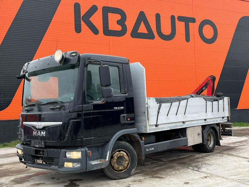 MAN TGL 8.180 4x2 CAB DAMAGE ! / Fassi F28 / PLATFORM L=4366 mm - Грузовик бортовой/ Платформа, Автоманипулятор: фото 2 MAN TGL 8.180 4x2 CAB DAMAGE ! / Fassi F28 / PLATFORM L=4366 mm - Грузовик бортовой/ Платформа, Автоманипулятор: фото 2