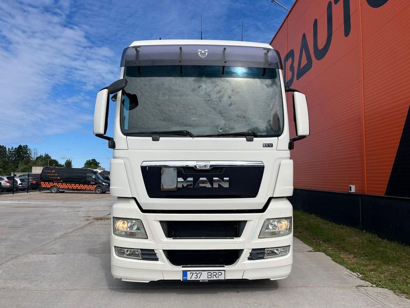 MAN TGX 26.440 6x2 BDF / BOX L=7430 mm - Тентованный грузовик: фото 3 MAN TGX 26.440 6x2 BDF / BOX L=7430 mm - Тентованный грузовик: фото 3