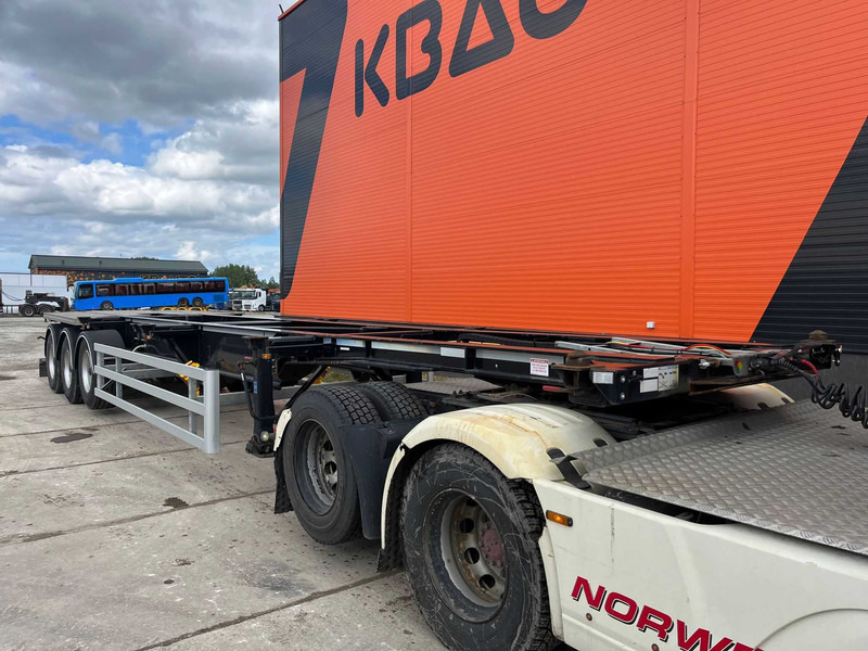 SDC TRAILERS Semitrailer - Полуприцеп-контейнеровоз/ Сменный кузов: фото 4 SDC TRAILERS Semitrailer - Полуприцеп-контейнеровоз/ Сменный кузов: фото 4