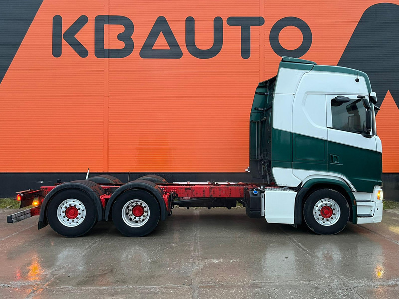 Scania S 540 6x2 9 TON FRONT AXLE / RETARDER / CHASSIS L=5736 mm - Грузовик-шасси: фото 4 Scania S 540 6x2 9 TON FRONT AXLE / RETARDER / CHASSIS L=5736 mm - Грузовик-шасси: фото 4