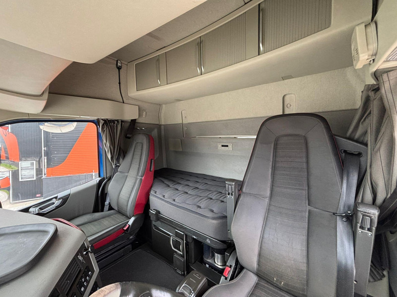 Volvo FH 500 8x4*4 GCW 70 ton / PTO в лизинг Volvo FH 500 8x4*4 GCW 70 ton / PTO: фото 16 Volvo FH 500 8x4*4 GCW 70 ton / PTO в лизинг Volvo FH 500 8x4*4 GCW 70 ton / PTO: фото 16