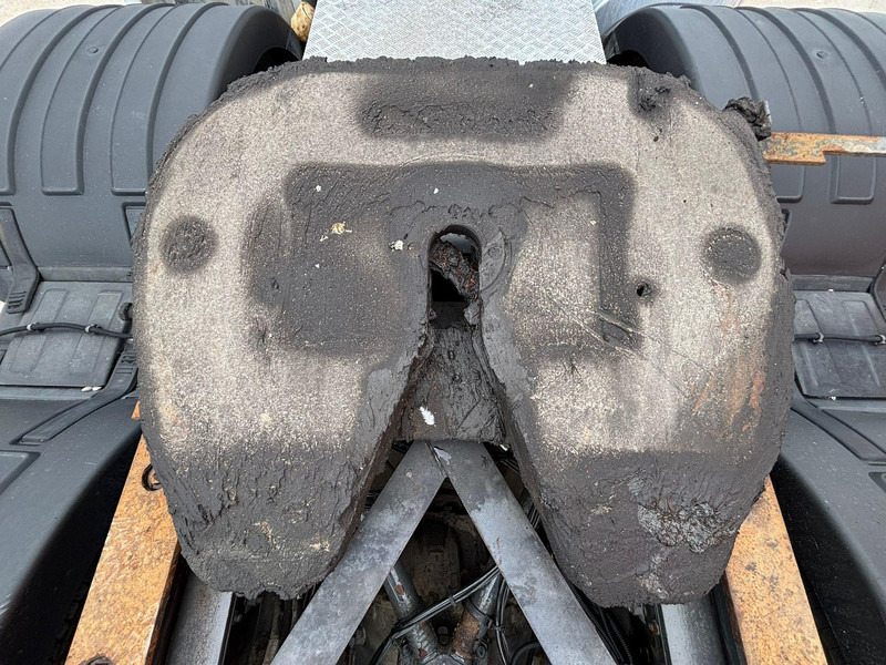 Volvo FH 500 8x4*4 GCW 70 ton / PTO в лизинг Volvo FH 500 8x4*4 GCW 70 ton / PTO: фото 12 Volvo FH 500 8x4*4 GCW 70 ton / PTO в лизинг Volvo FH 500 8x4*4 GCW 70 ton / PTO: фото 12