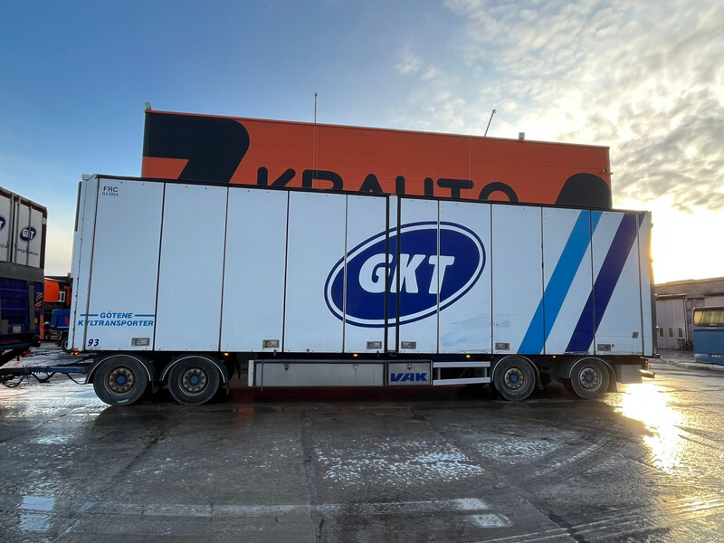 Прицеп-рефрижератор Vak V-4-40 VECTOR 1850 / BOX L=12385 mm: фото 7 Прицеп-рефрижератор Vak V-4-40 VECTOR 1850 / BOX L=12385 mm: фото 7