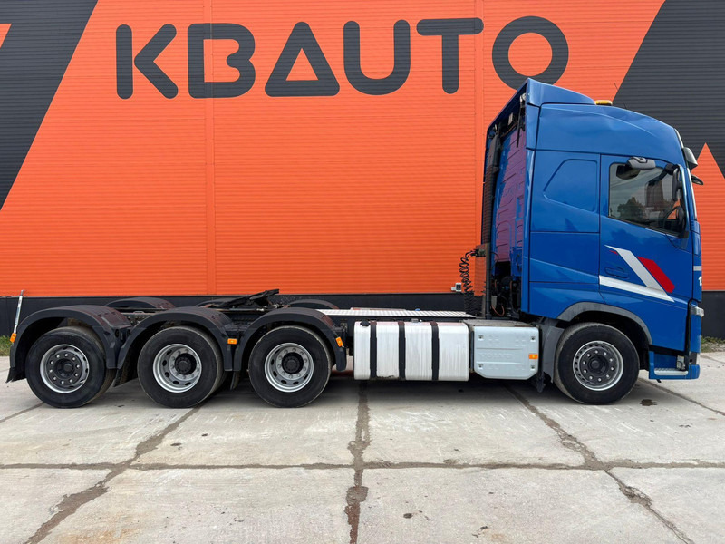 Volvo FH 500 8x4*4 FOR SALE AS CHASSIS / GCW 70 ton / PTO / CHASSIS L=6420 mm - Грузовик-шасси: фото 5 Volvo FH 500 8x4*4 FOR SALE AS CHASSIS / GCW 70 ton / PTO / CHASSIS L=6420 mm - Грузовик-шасси: фото 5