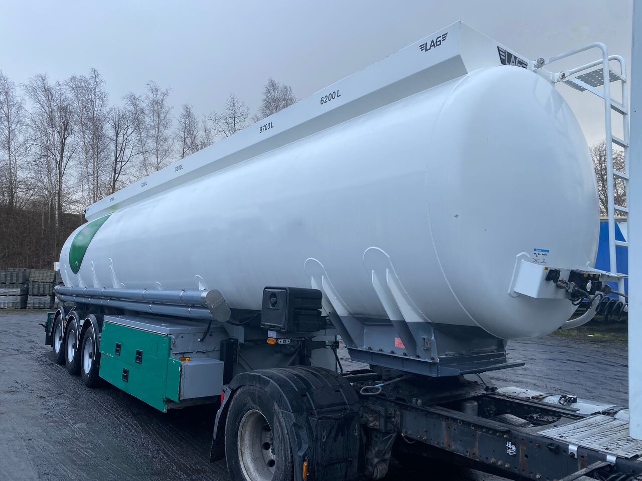 LAG - Полуприцеп-цистерна: фото 1 LAG - Полуприцеп-цистерна: фото 1