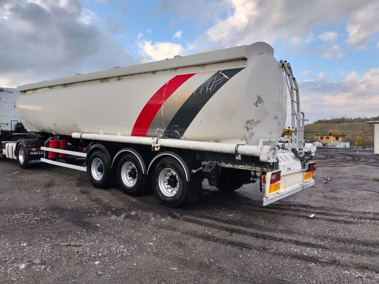 Trailor TX34 - Полуприцеп-цистерна: фото 4 Trailor TX34 - Полуприцеп-цистерна: фото 4