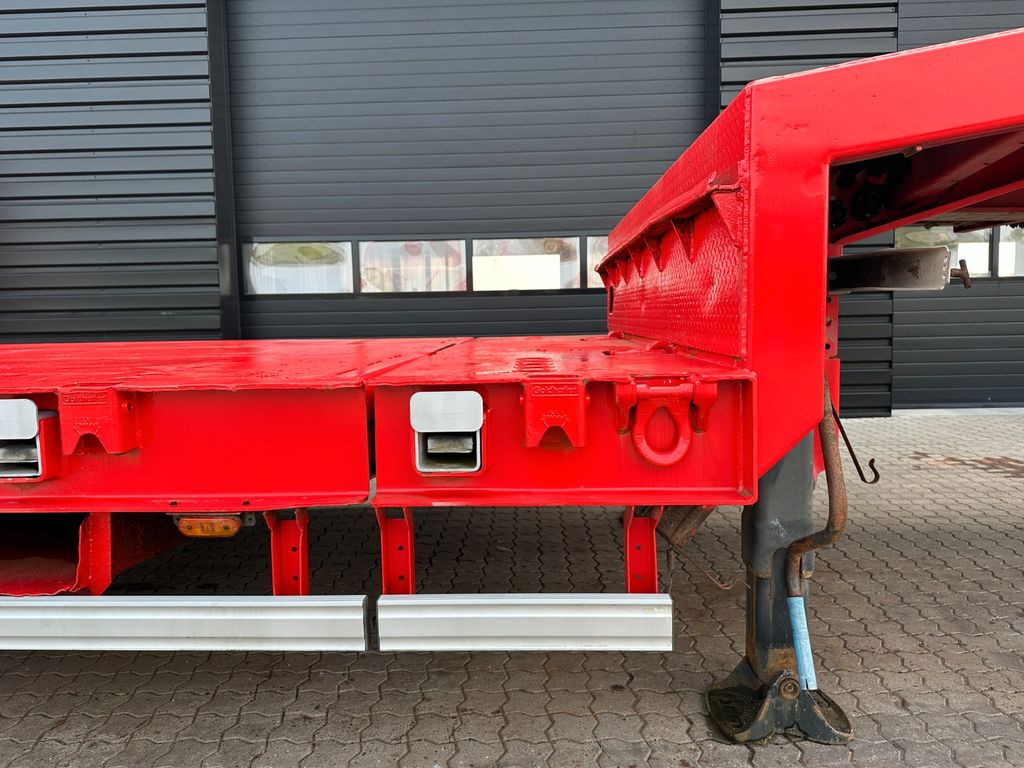 Goldhofer Tieflader / Zwangslenkung / ausziehbar Goldhofer Tieflader / Zwangslenkung / ausziehbar - Низкорамный полуприцеп: фото 5 Goldhofer Tieflader / Zwangslenkung / ausziehbar Goldhofer Tieflader / Zwangslenkung / ausziehbar - Низкорамный полуприцеп: фото 5