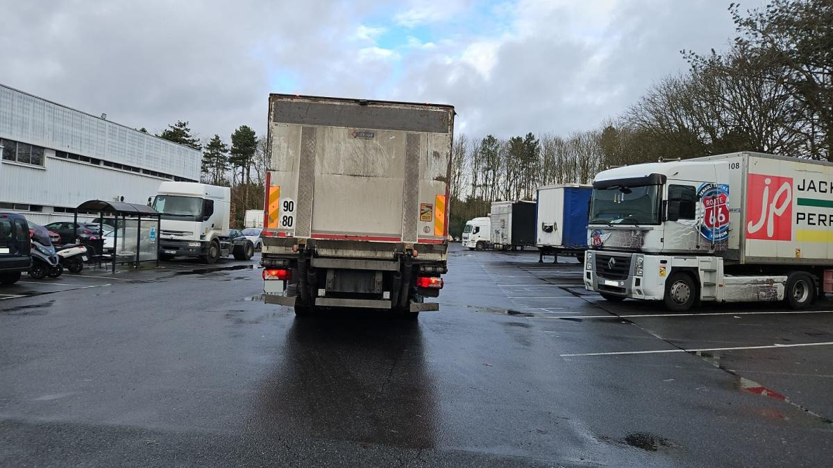 Scania P 370 - Рефрижератор: фото 4 Scania P 370 - Рефрижератор: фото 4