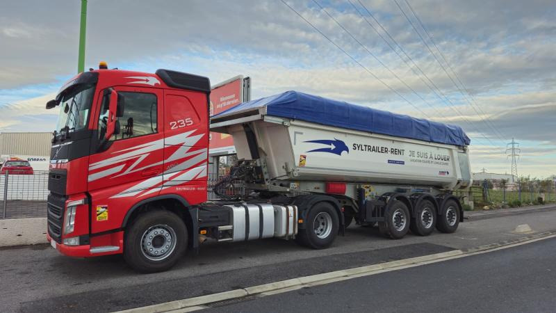 Volvo FH 460 + SCHMITZ CARGOBULL SKI24 (LOCATION / RENT) - Тягач, Самосвальный полуприцеп: фото 1 Volvo FH 460 + SCHMITZ CARGOBULL SKI24 (LOCATION / RENT) - Тягач, Самосвальный полуприцеп: фото 1