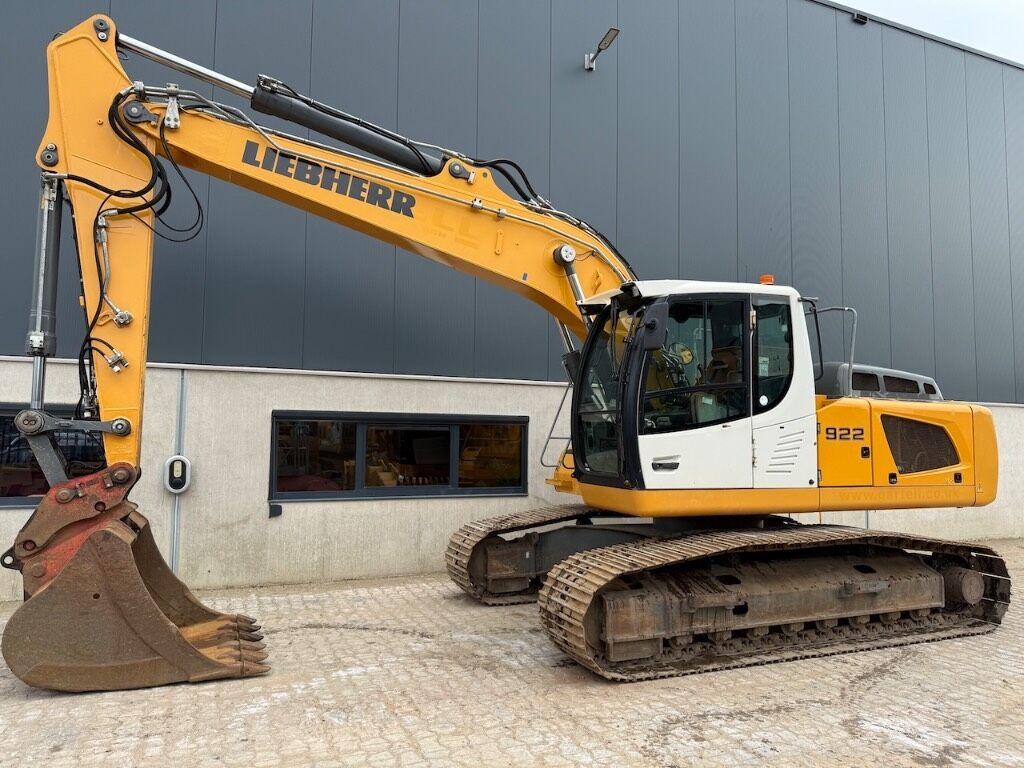 Liebherr R 922 LC - R922LC - R 922 - Гусеничный экскаватор: фото 1 Liebherr R 922 LC - R922LC - R 922 - Гусеничный экскаватор: фото 1